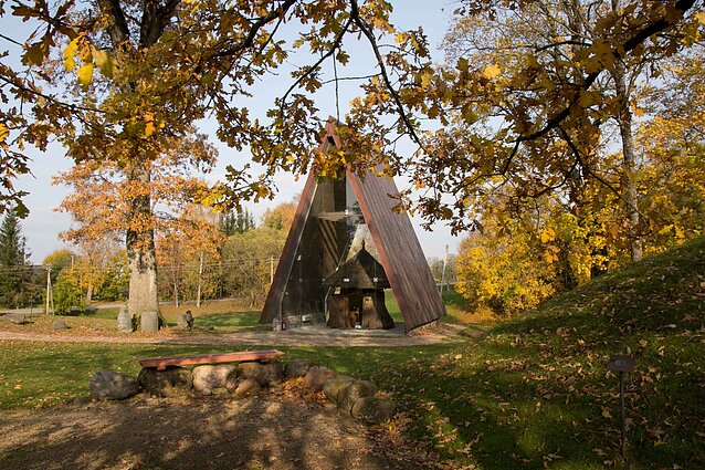 Pakeliui iš Pamario, Baubliai