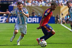 Lionelis Messi ir Lamine`as Yamalis