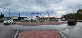 Algirdo ir Remigijaus Gataveckų skulptūra „Skubėk lėtai“