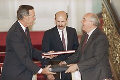 Bush and Gorbachev in 1991.