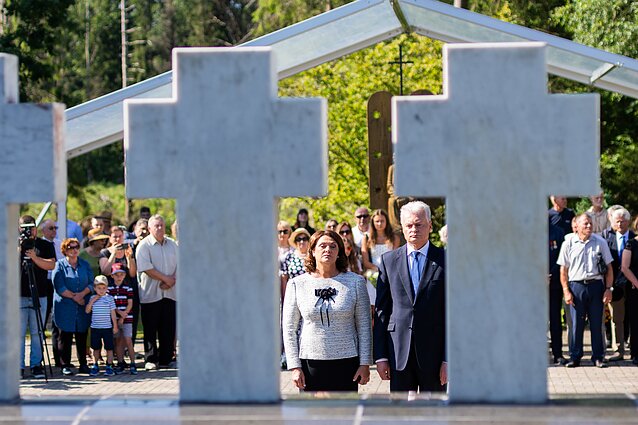Medininkų tragedijos 35-ųjų metinių minėjimas prie Medininkų memorialo Medininkų tragedijos 35-ųjų metinių minėjimas prie Medininkų memorialo