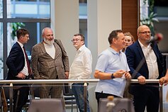 Vilniaus miesto tarybos posėdis dėl šiukšlių krizės neįvyko susirinkus per mažai narių Vilniaus miesto tarybos posėdis dėl šiukšlių krizės neįvyko susirinkus per mažai narių