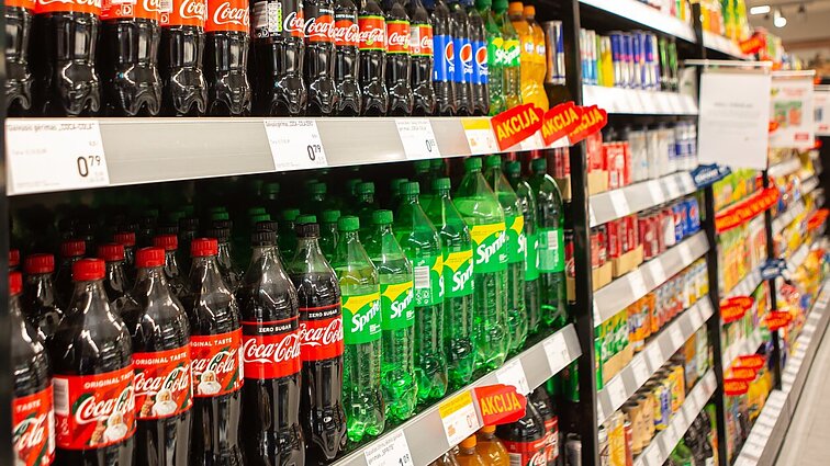 Lietuvoje alkoholio vartojama mažiau: populiarėja nealkoholiniai gėrimai su mažiau cukraus Lietuvoje alkoholio vartojama mažiau: populiarėja nealkoholiniai gėrimai su mažiau cukraus